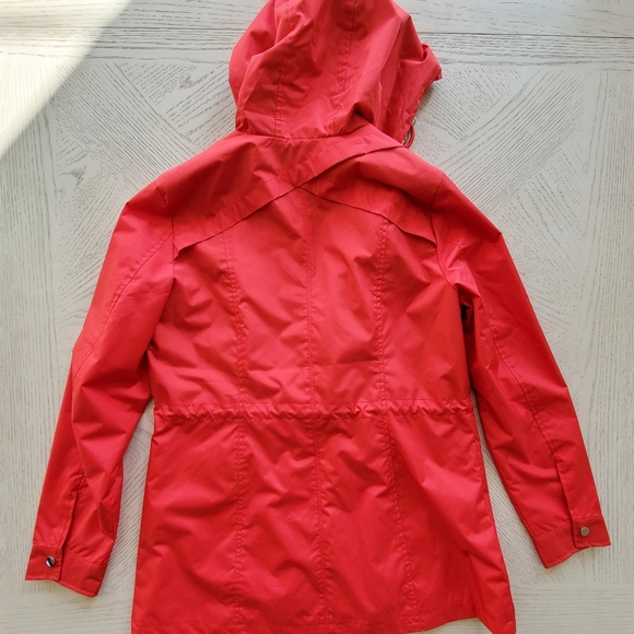Little Red Rain Jacket ❤☔ - Picture 4 of 4